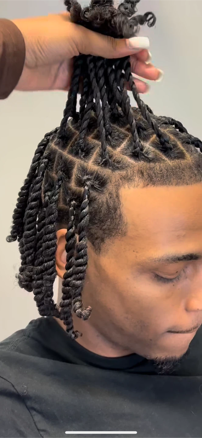 Single braid for men’s - photo 3