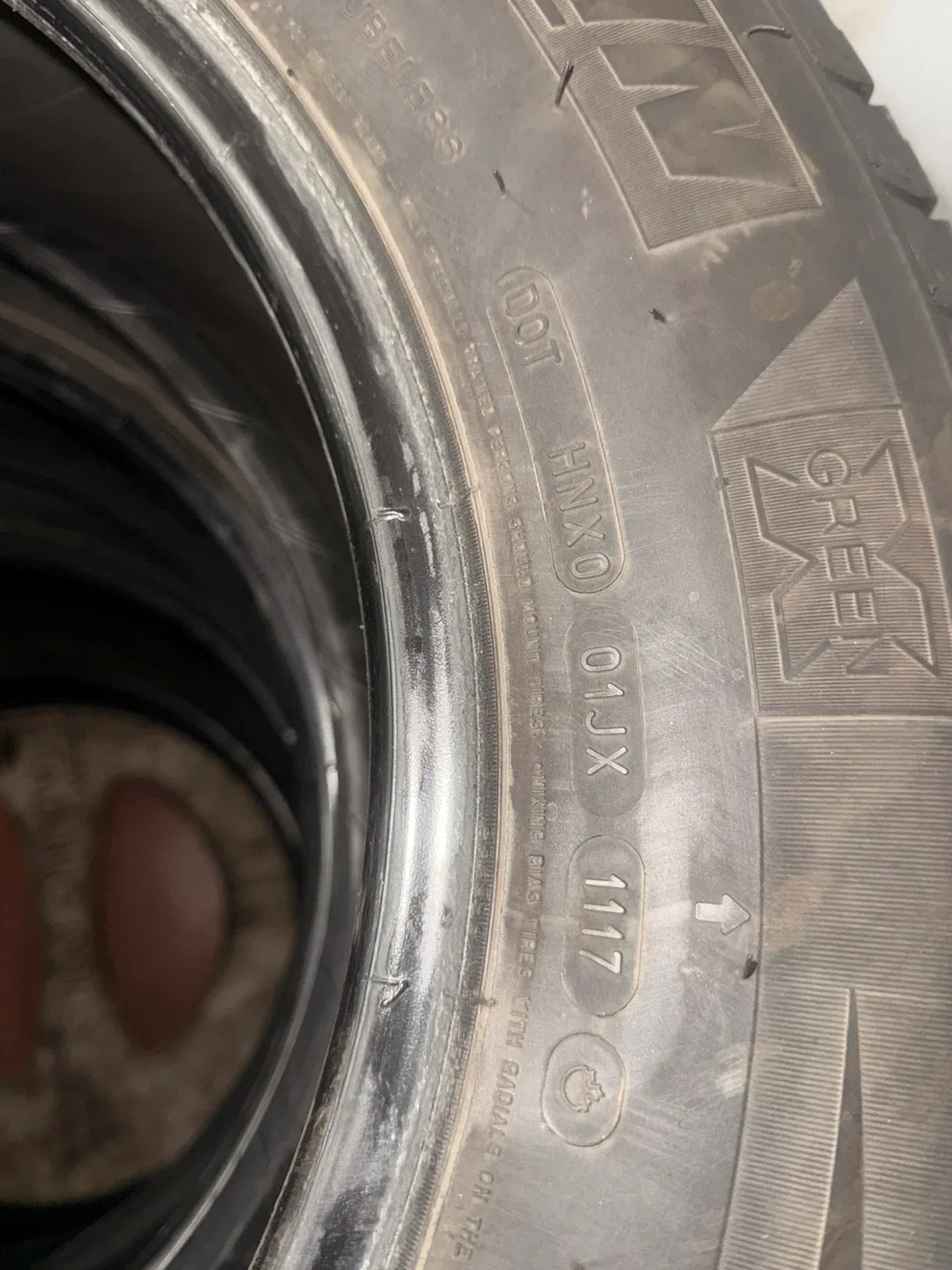 Set of 4 Winter Tires - 215/70R16 image indicator(3)