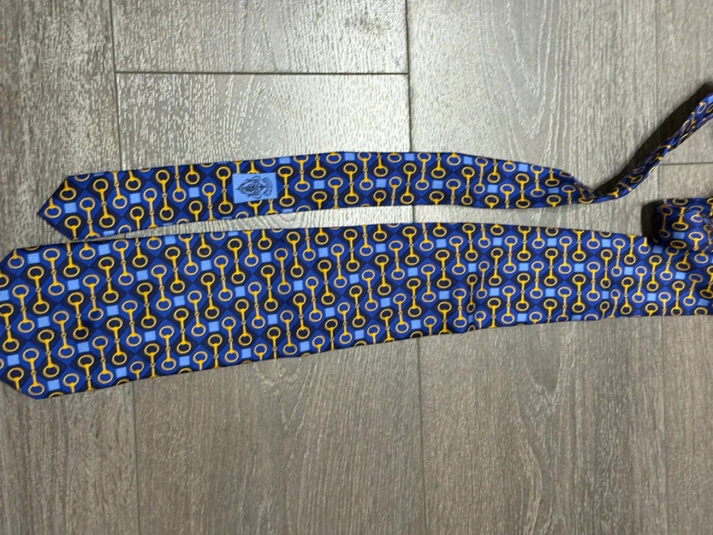 Gucci Silk Tie - Blue & Gold Pattern made in Italy image indicator(6)