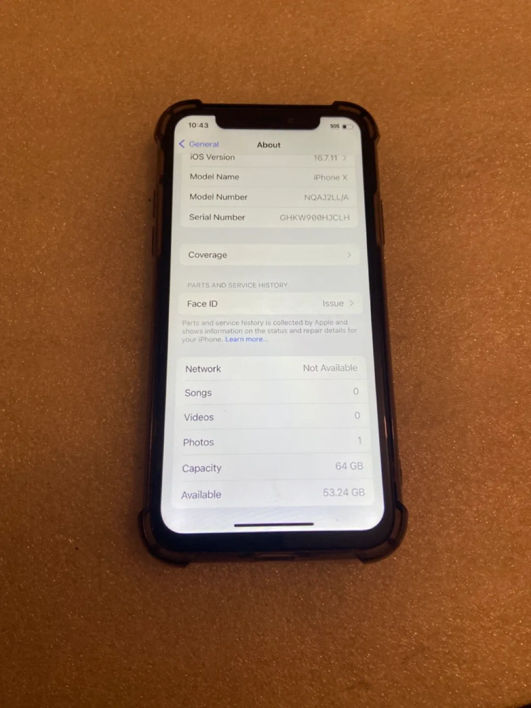 iPhone X - Gray with Case Unlocked Mint Condition Read image indicator(6)