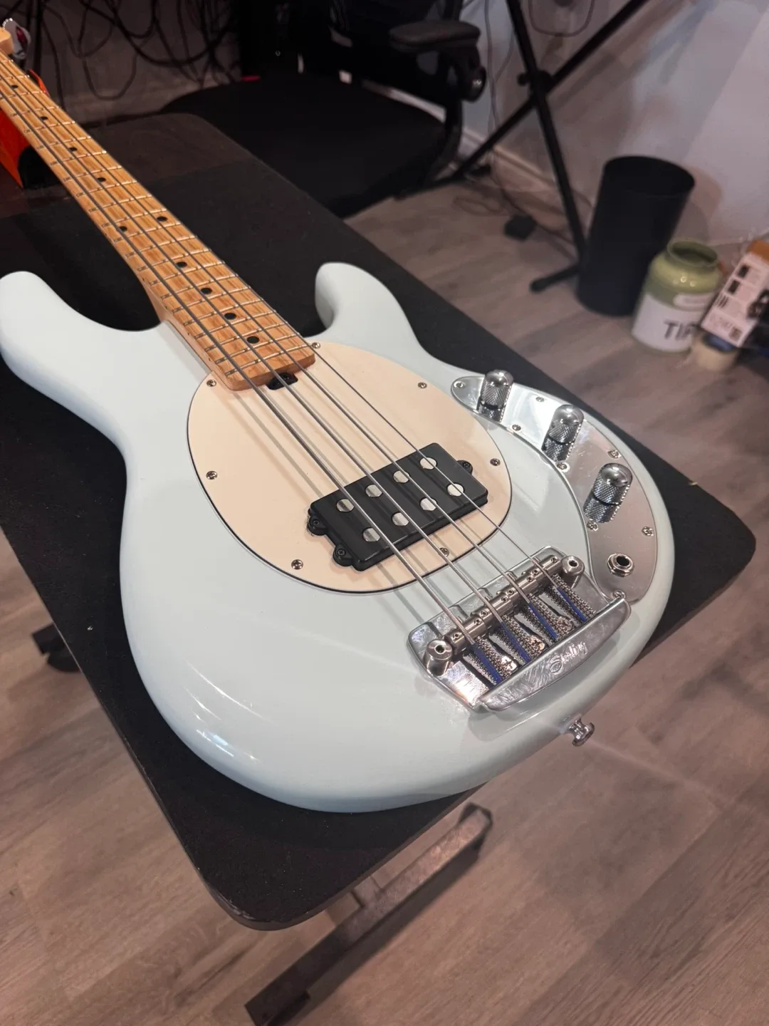 Sterling by Music Man StingRay 30” short scale Bass Guitar image indicator(2)