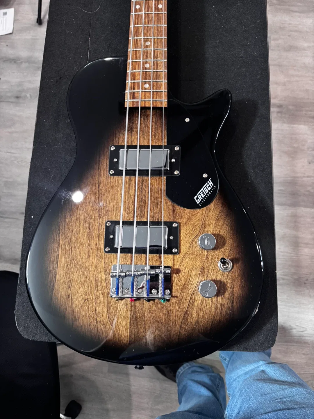 Gretsch Electromatic g220 Junior Jet 30” short scale Bass Guitar