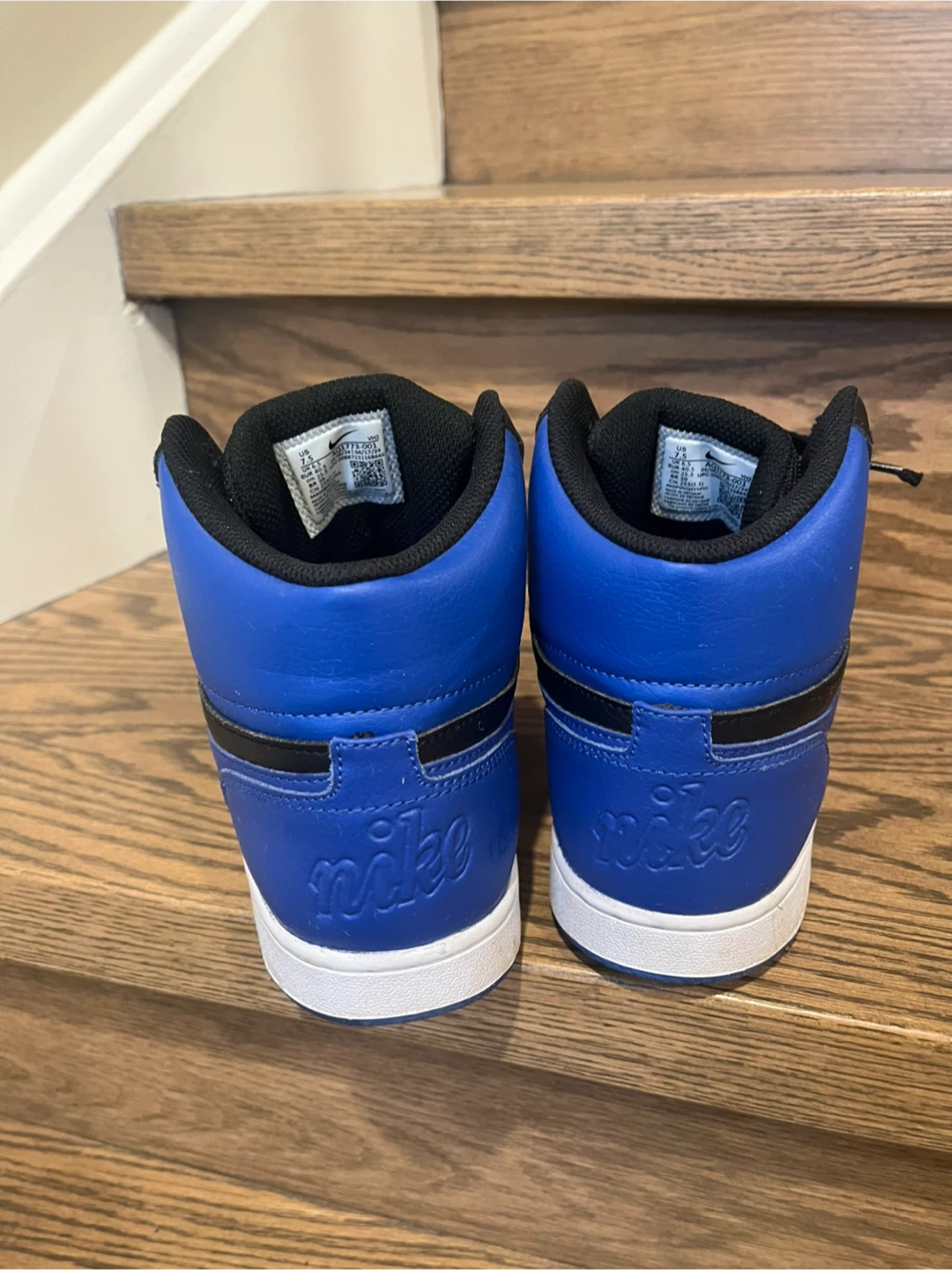 Nike Shoes - US 7.5 - photo 3