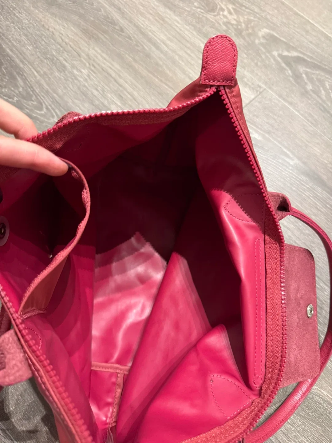 Longchamp Paris Le Pliage Tote Bag - dark pink image indicator(9)