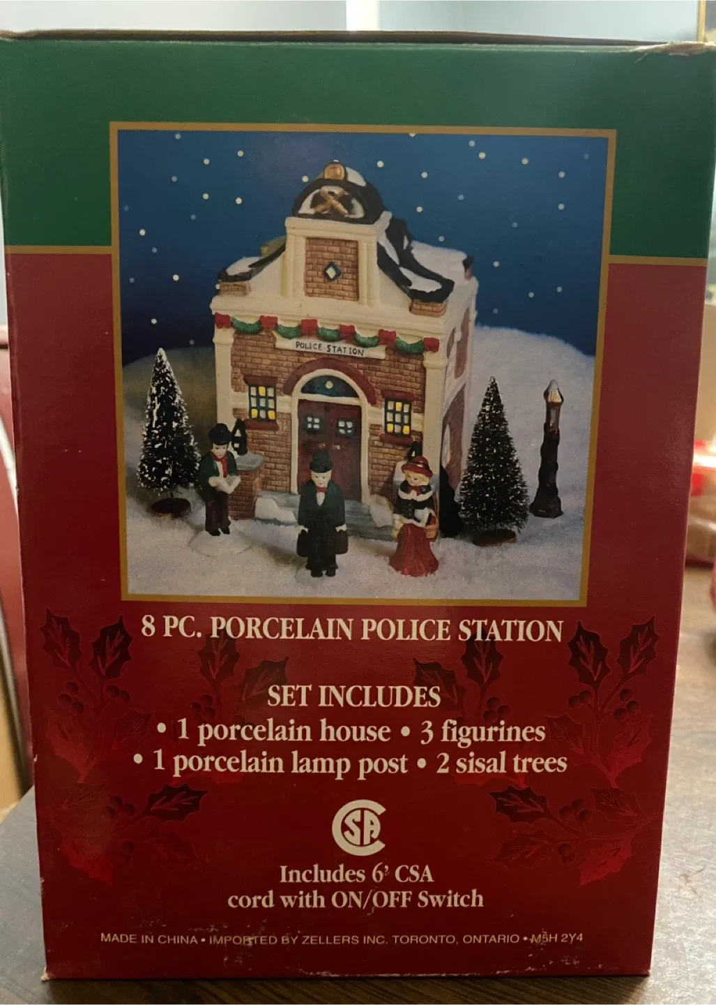 Santa's Trim Shoppe Porcelain Police Station image indicator(2)