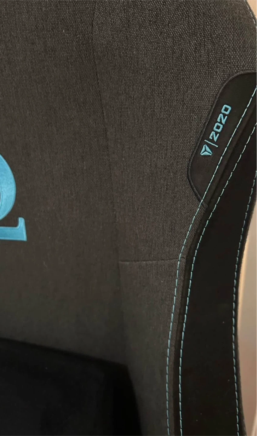 Secretlab Omega 2020 Gaming Chair - photo 3