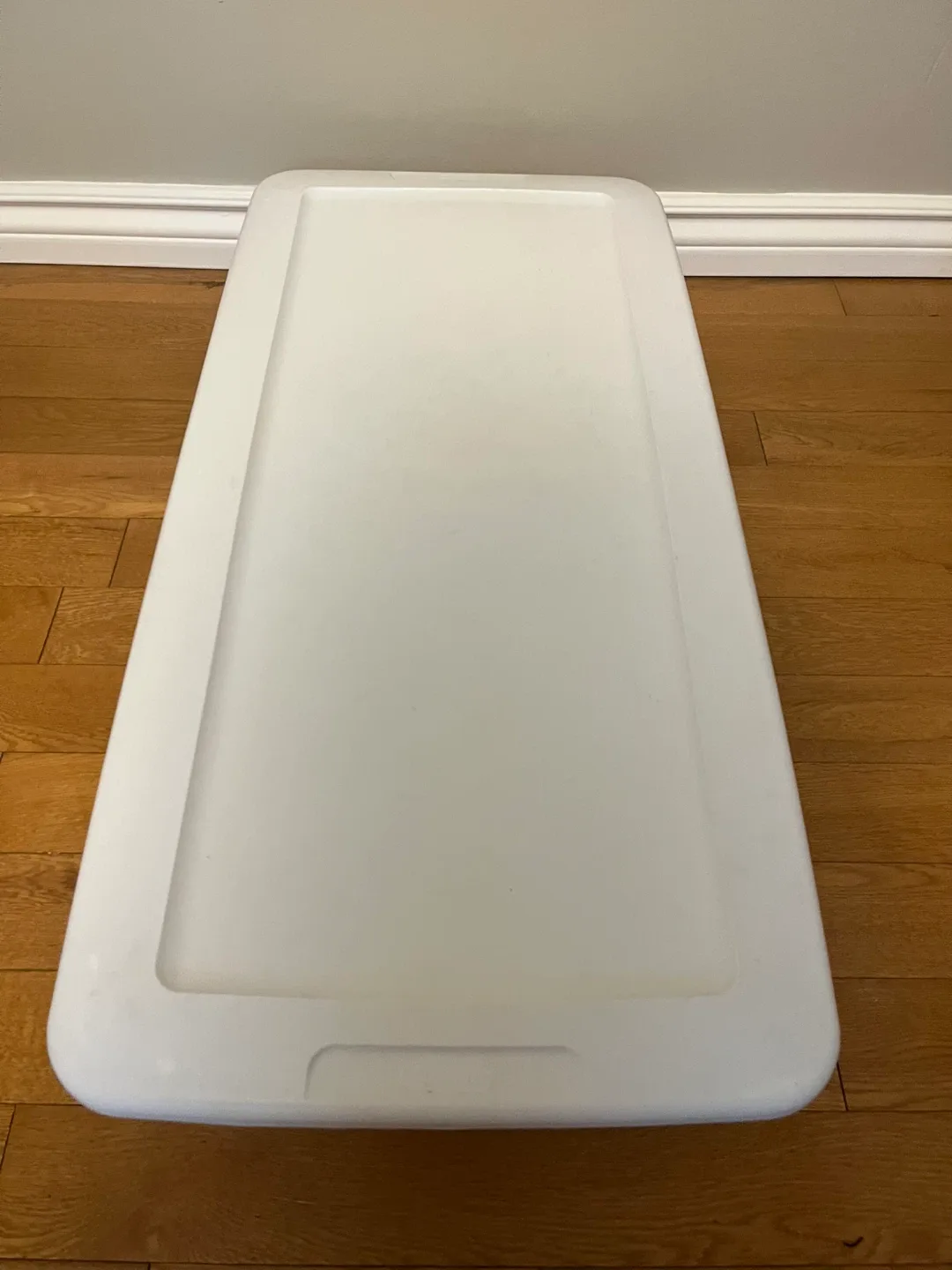 Sterilite 41 Qt. Storage Box with Christmas Supplies image indicator(3)