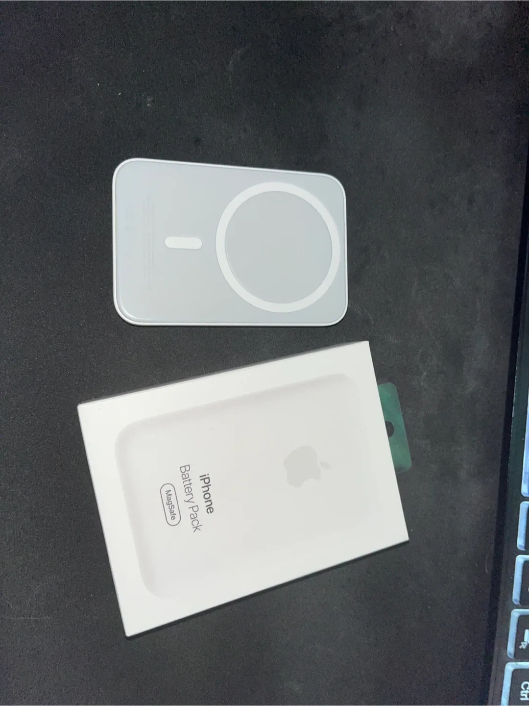 Apple iPhone Battery Pack MagSafe