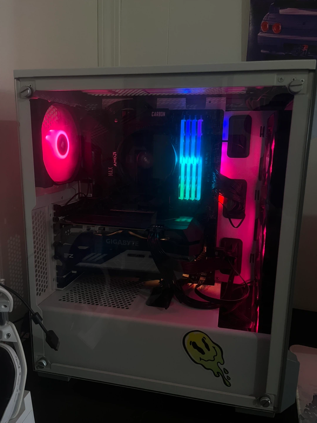 Custom White Gaming PC