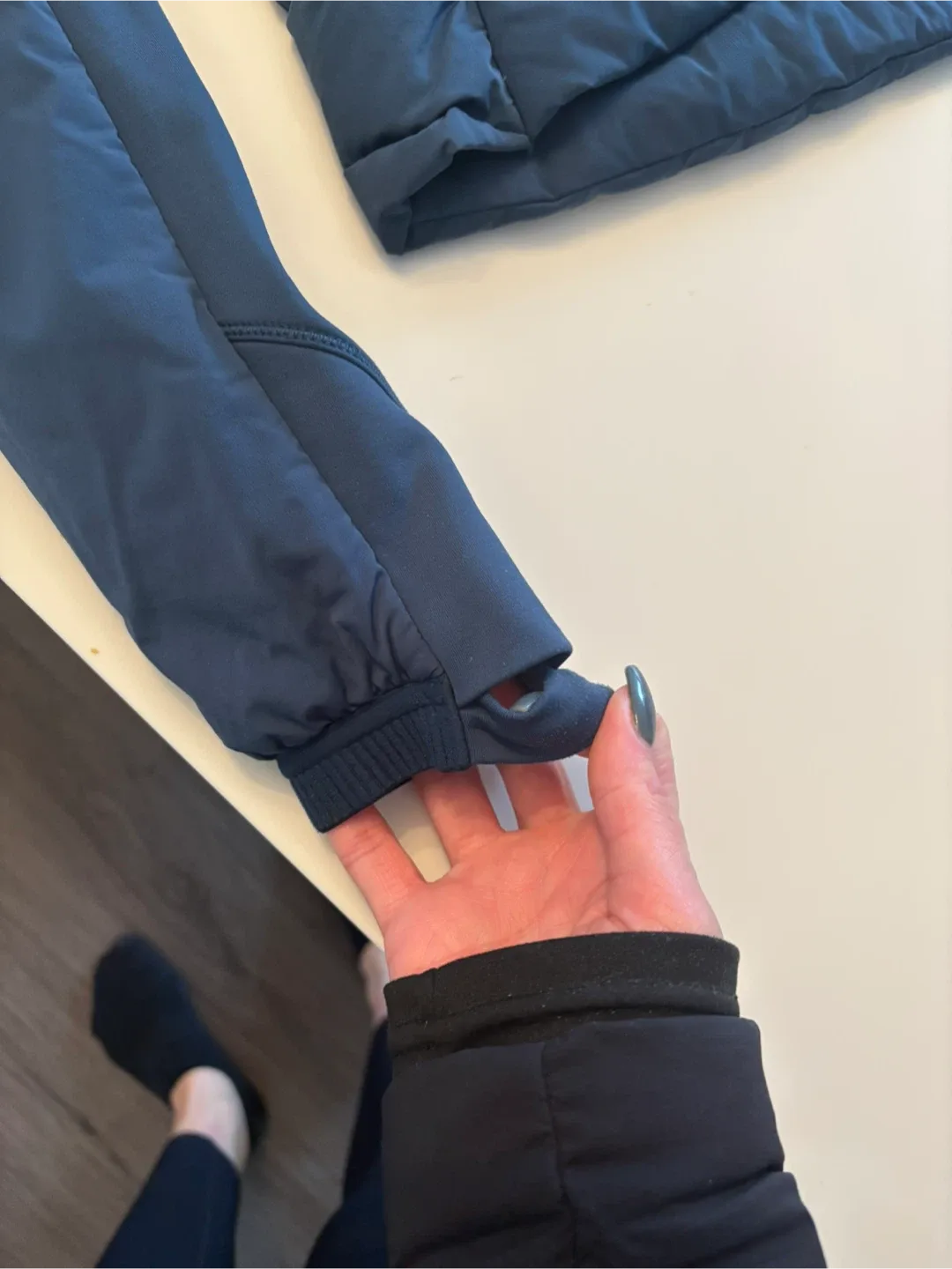 Lululemon Down For It All Jacket - Size 4 image indicator(4)