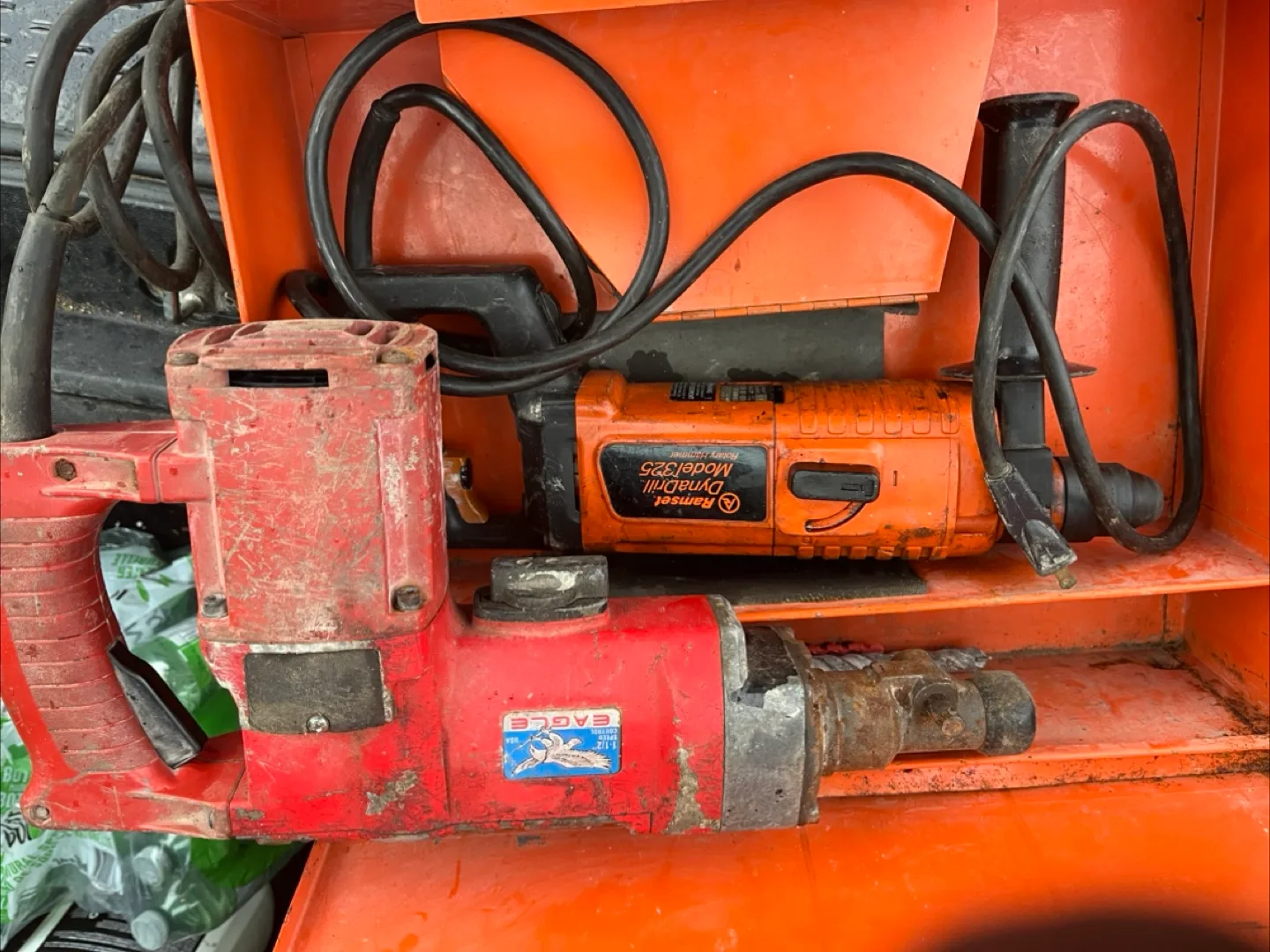 Makita XDT111 Cordless Impact Driver image indicator(10)