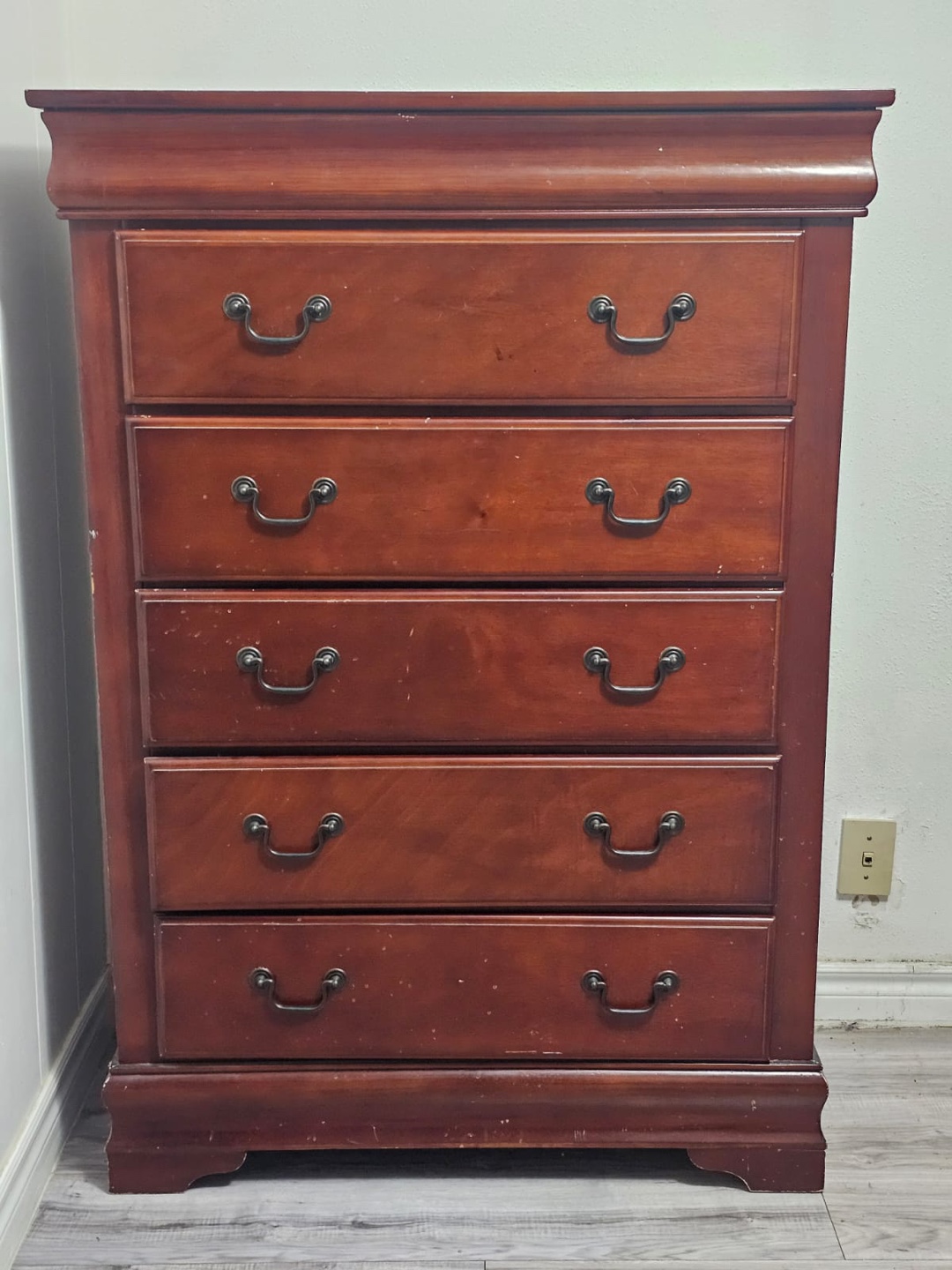 Wooden 5-Drawer chest