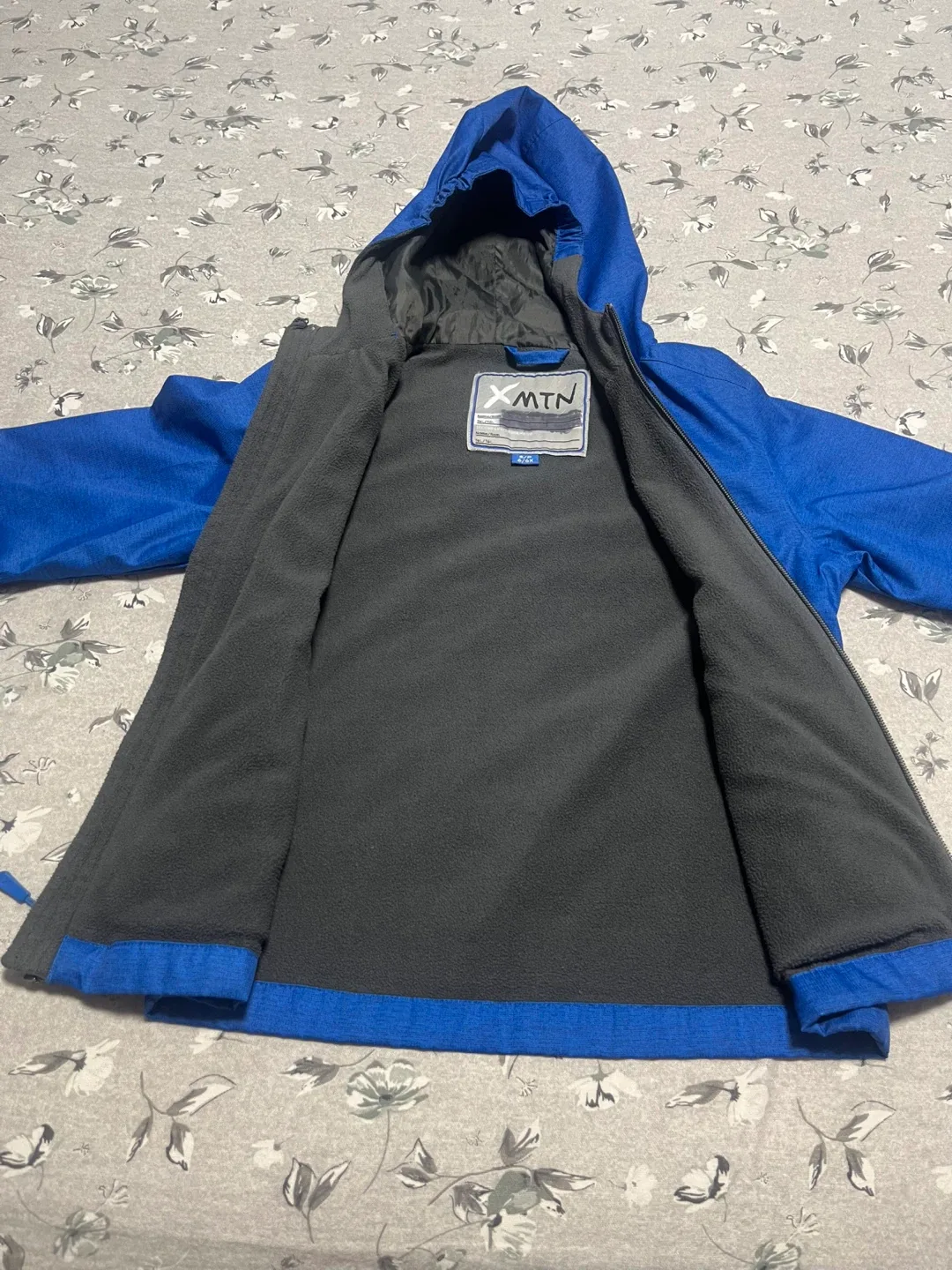 XMTN Blue Jacket - S/P 6/6X image indicator(2)