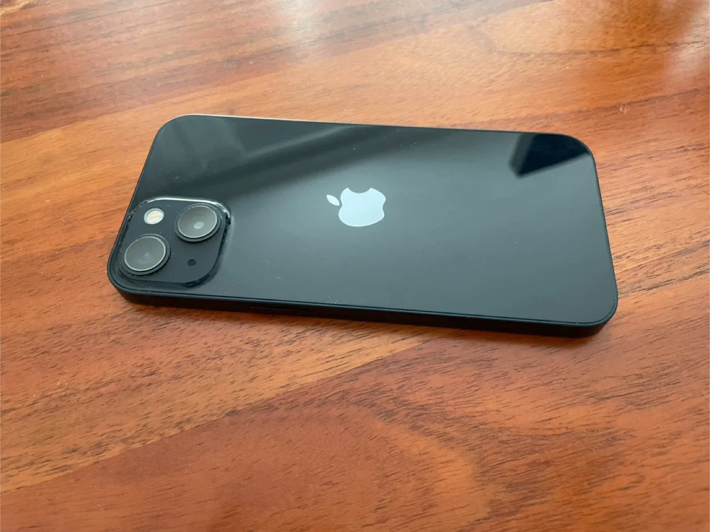 iPhone 13, 128GB, Midnight Black (UNLOCKED) image indicator(6)