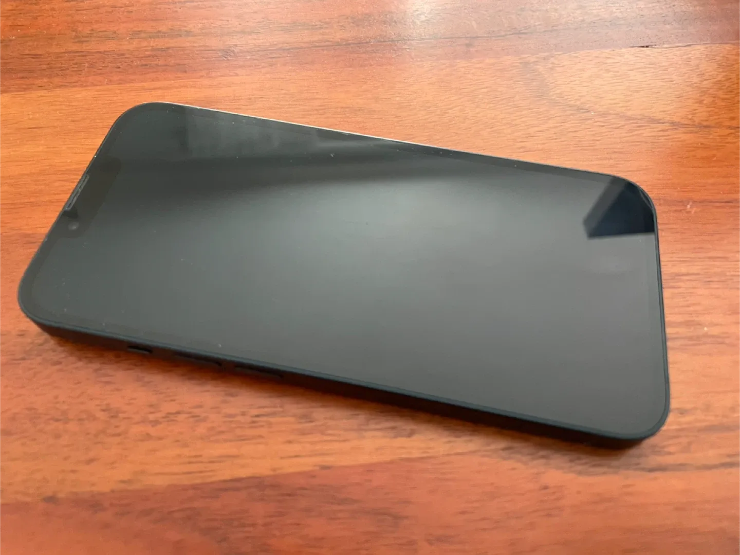 iPhone 13, 128GB, Midnight Black (UNLOCKED) image indicator(5)