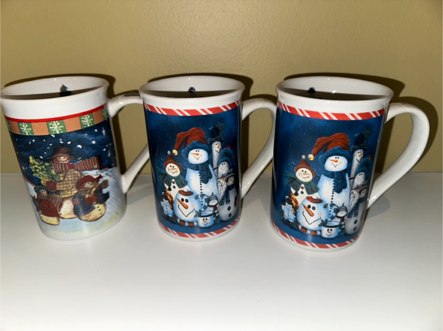 Festive Holiday Mugs and Glasses - photo 5
