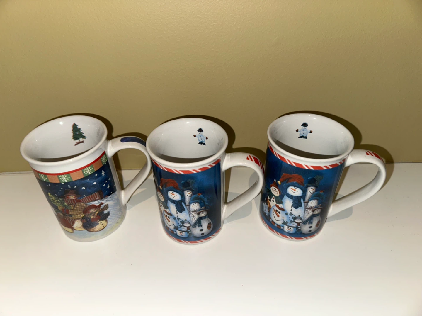 Festive Holiday Mugs and Glasses - photo 2