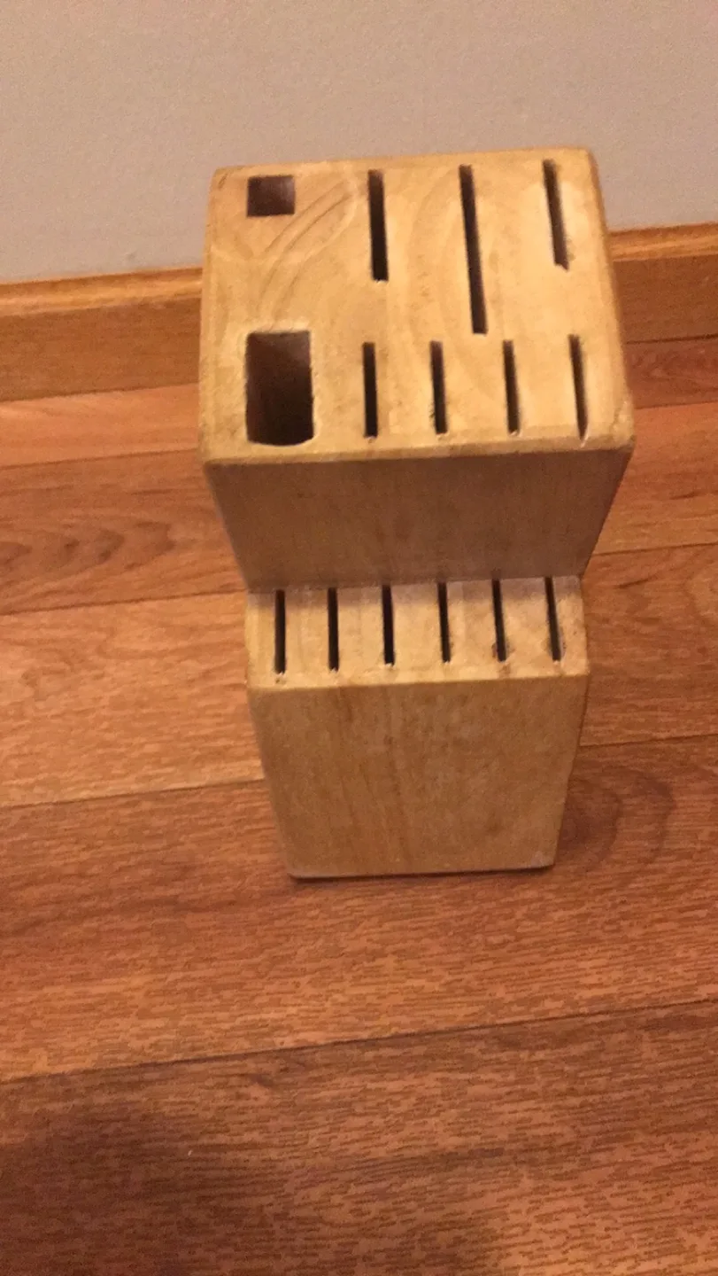 Pine Wooden Knife Block image indicator(2)