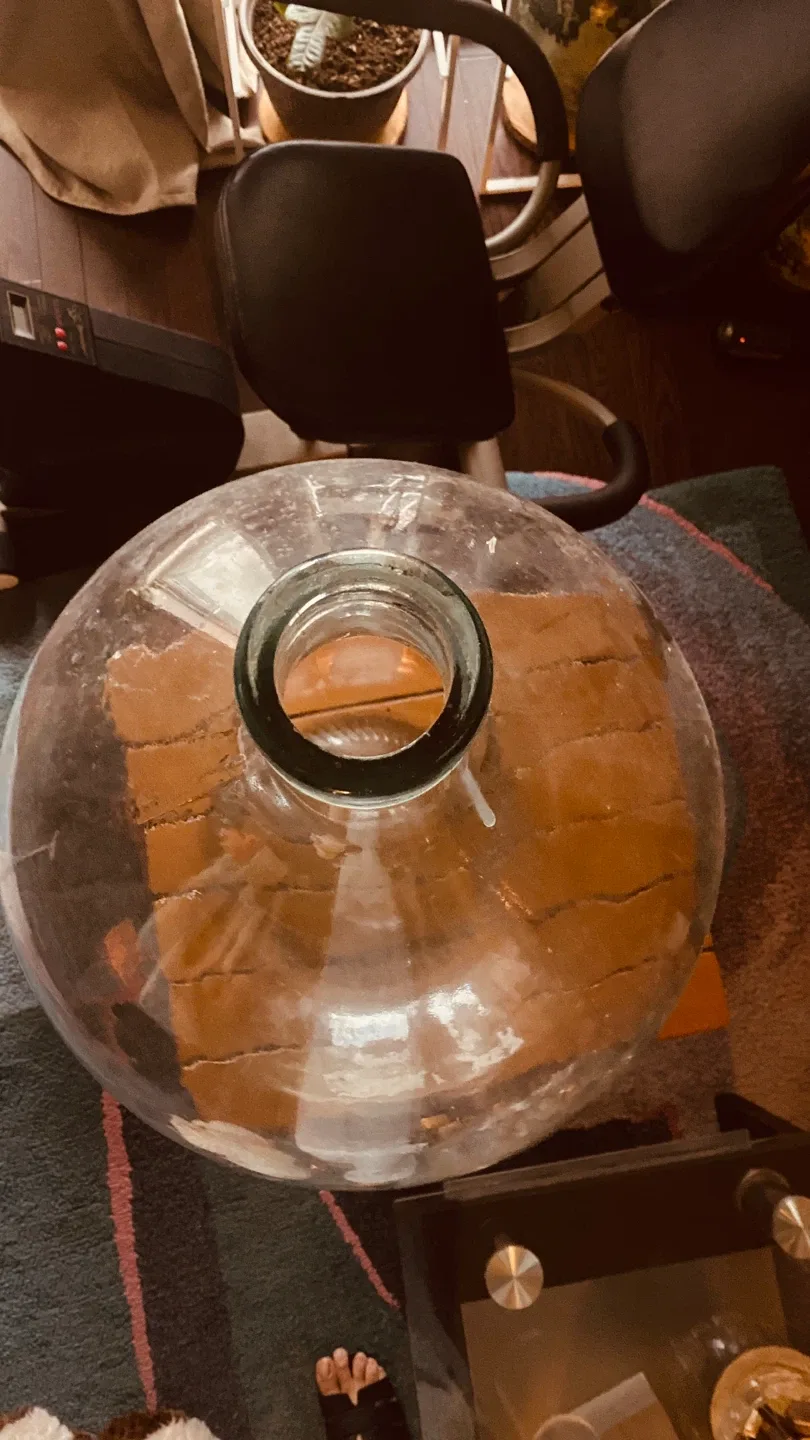 Large Glass Demijohn Bottle - 72cm Tall image indicator(4)