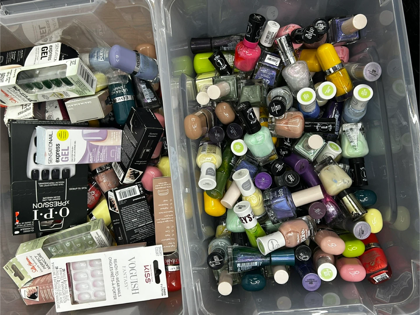 Flash sale!! 2$ Makeup! - photo 2