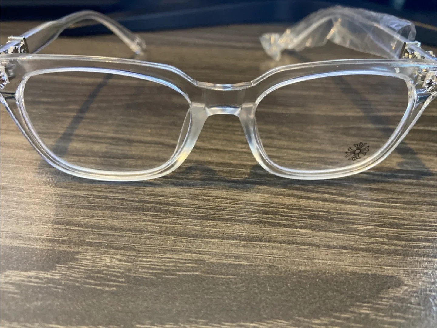 Cross Flower Frame Glasses image indicator(4)