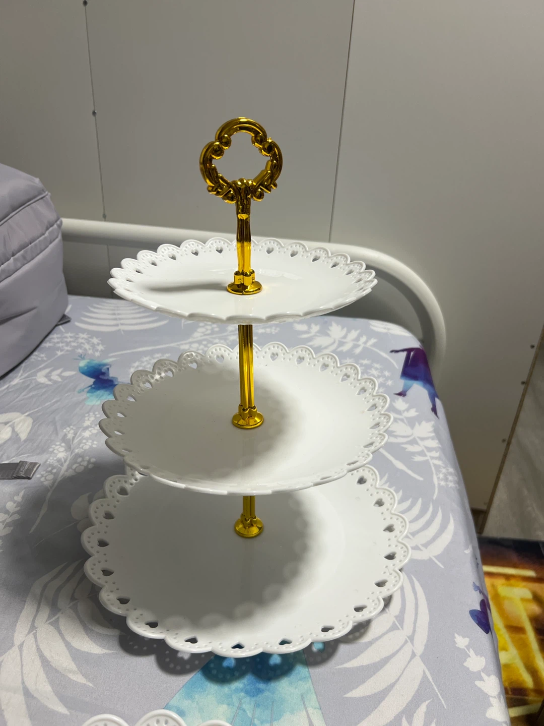 3-Tier Dessert/Cupcake Stand - White - photo 3