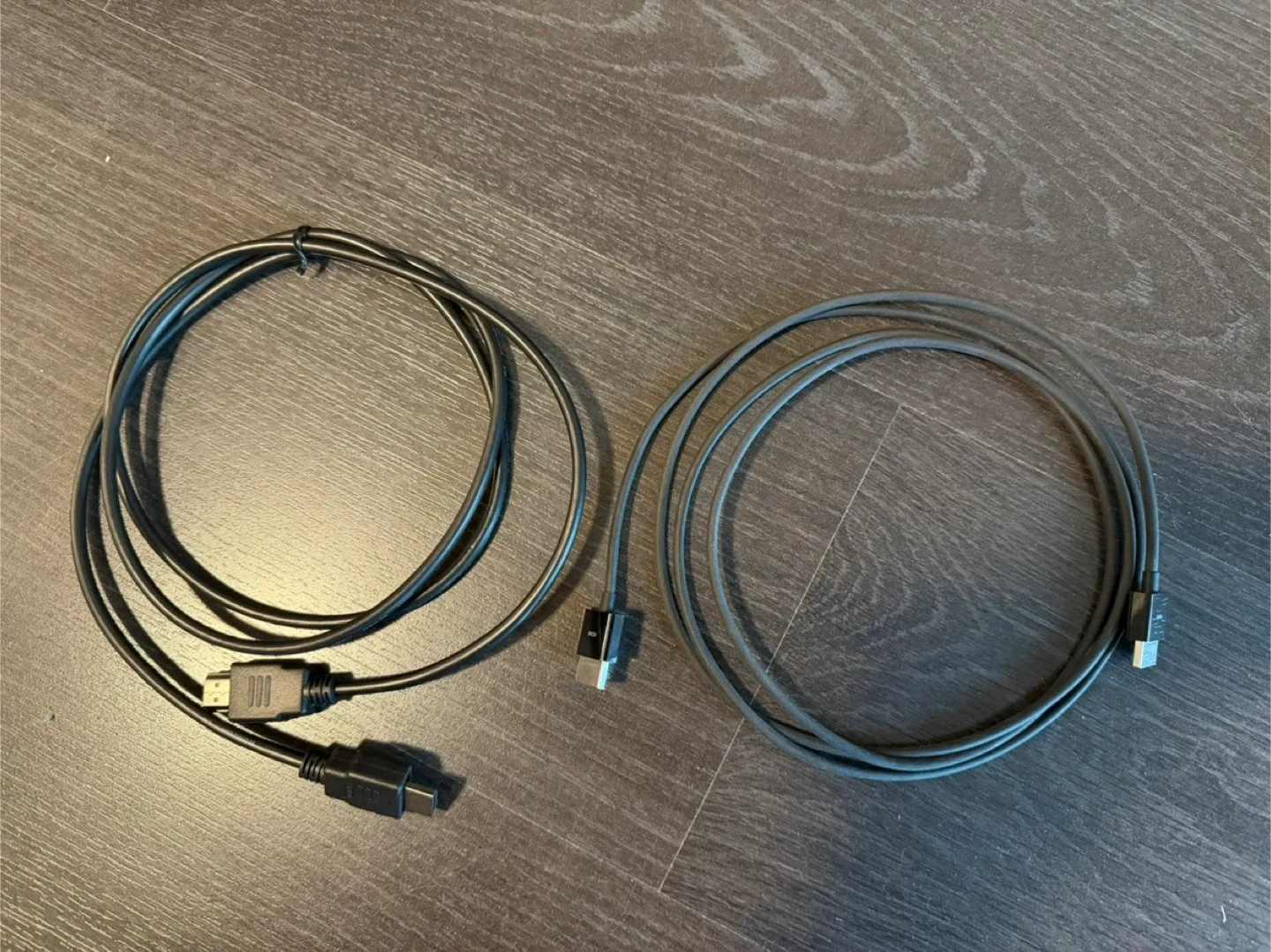 HDMI cable (male to male) - (1.5-1.8m) thumbnail