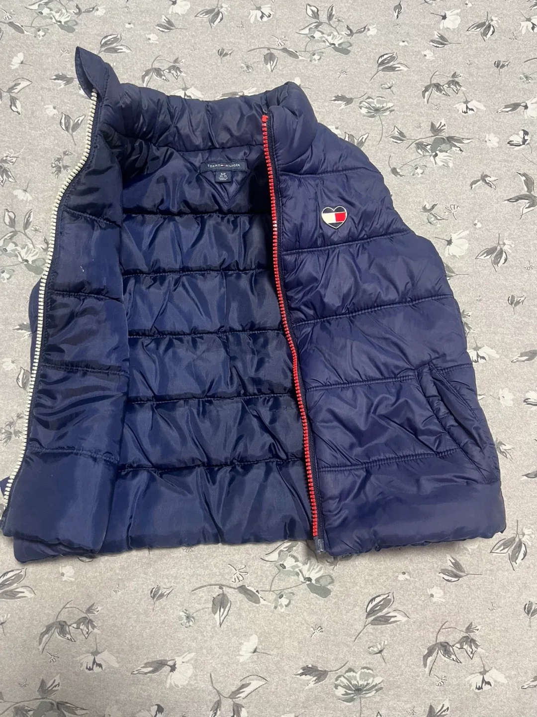 Tommy Hilfiger Kids' Puffer Vest - Size 6 image indicator(2)