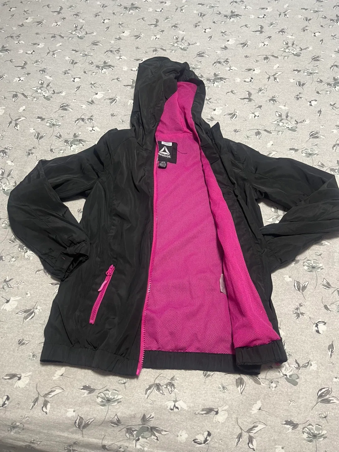 Reebok Black & Pink Windbreaker Jacket image indicator(2)