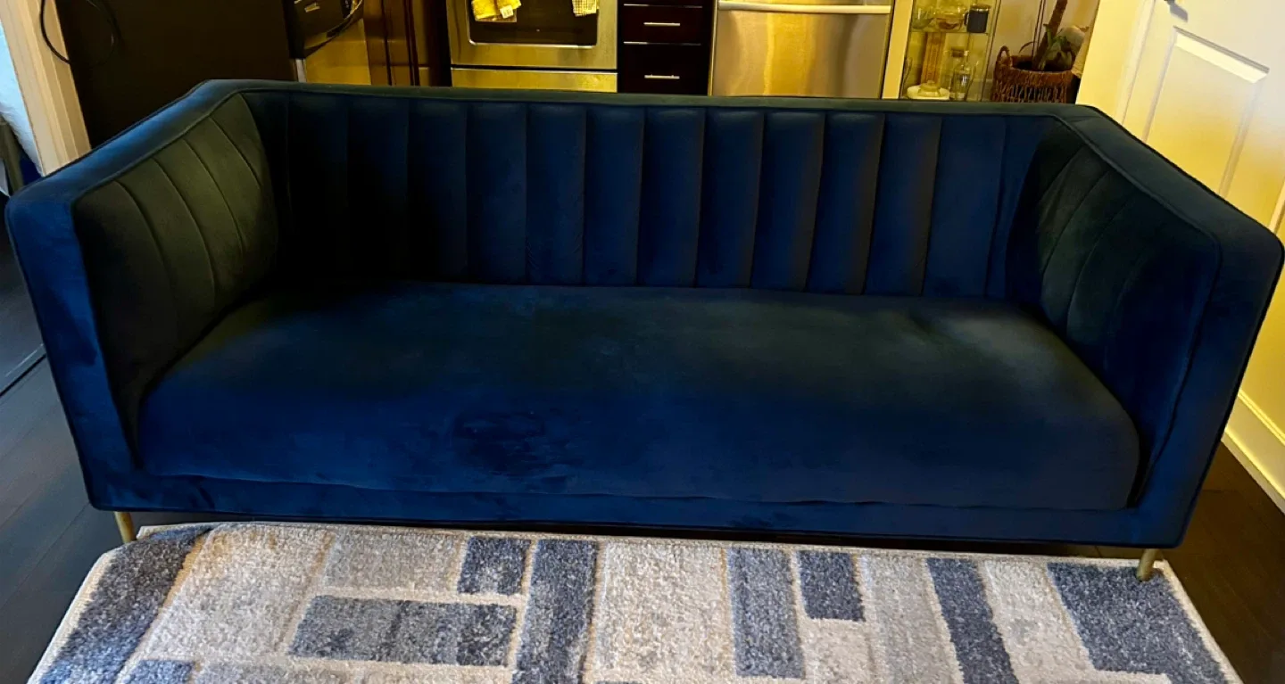 Navy Blue Velvet Sofa image indicator(3)