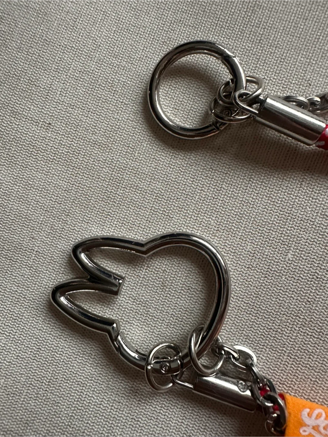 Let’s Checkmate - Lanyard Bag Charm - Queen image indicator(3)