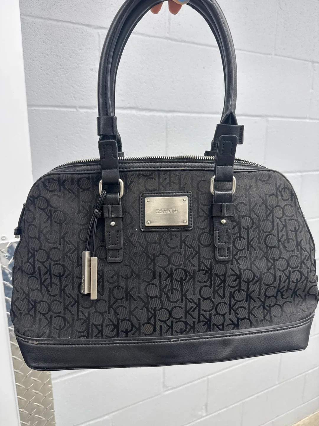 Calvin Klein Black Handbag thumbnail