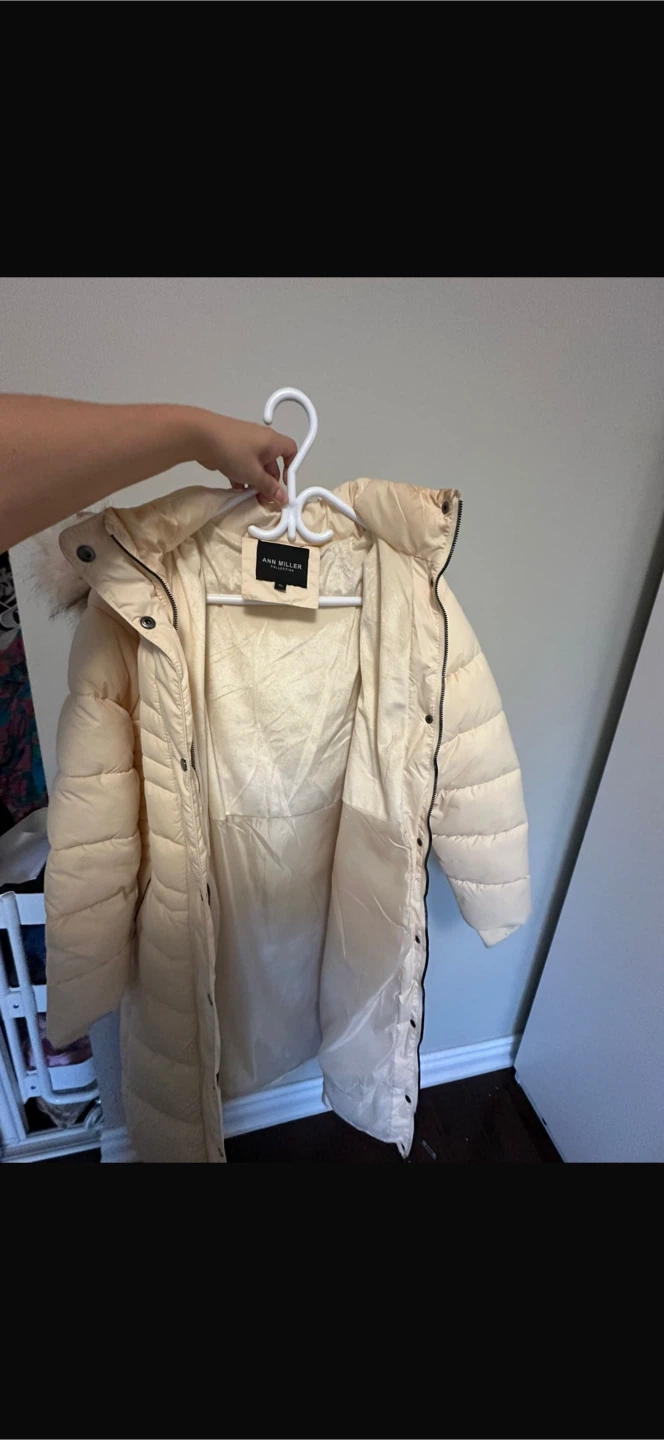 Ann Taylor Loft Cream Puffer Coat - Size L