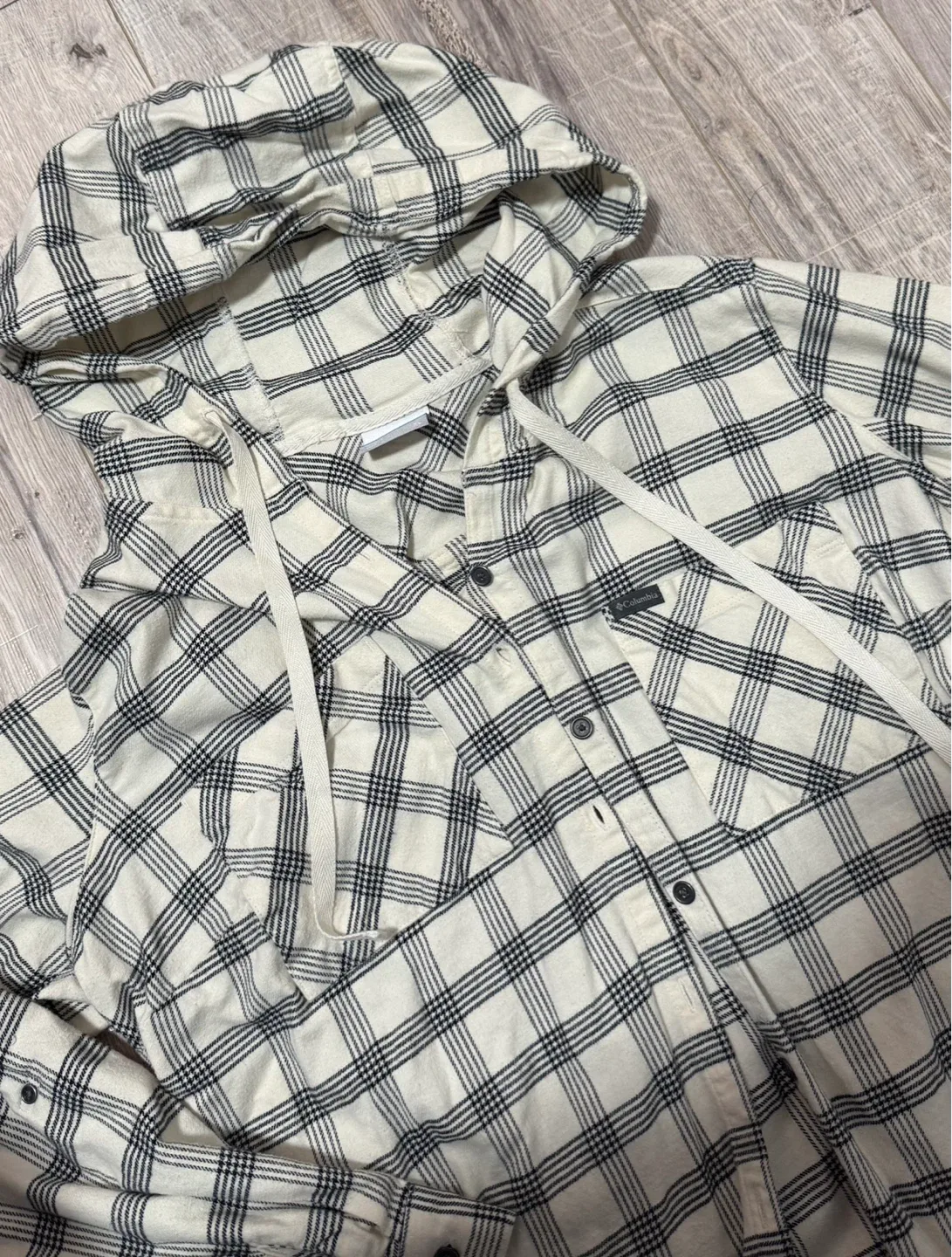 Columbia Hooded Flannel Shirt - Size XL image indicator(2)