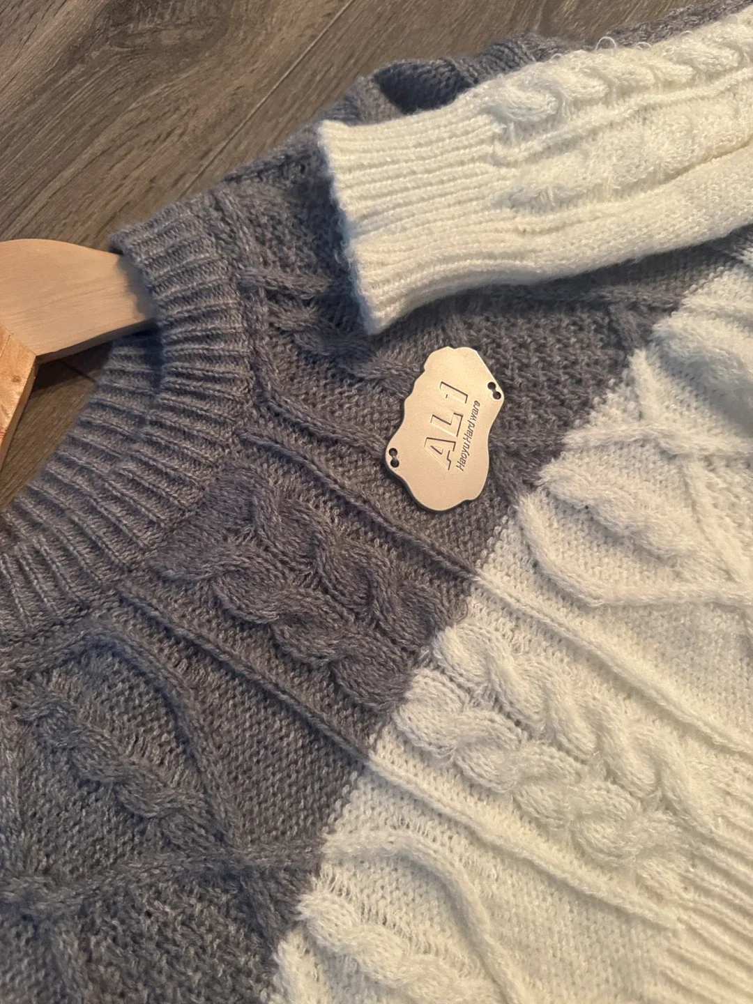 ALI Fashion Wardrobe Grey & White Knit Set image indicator(2)