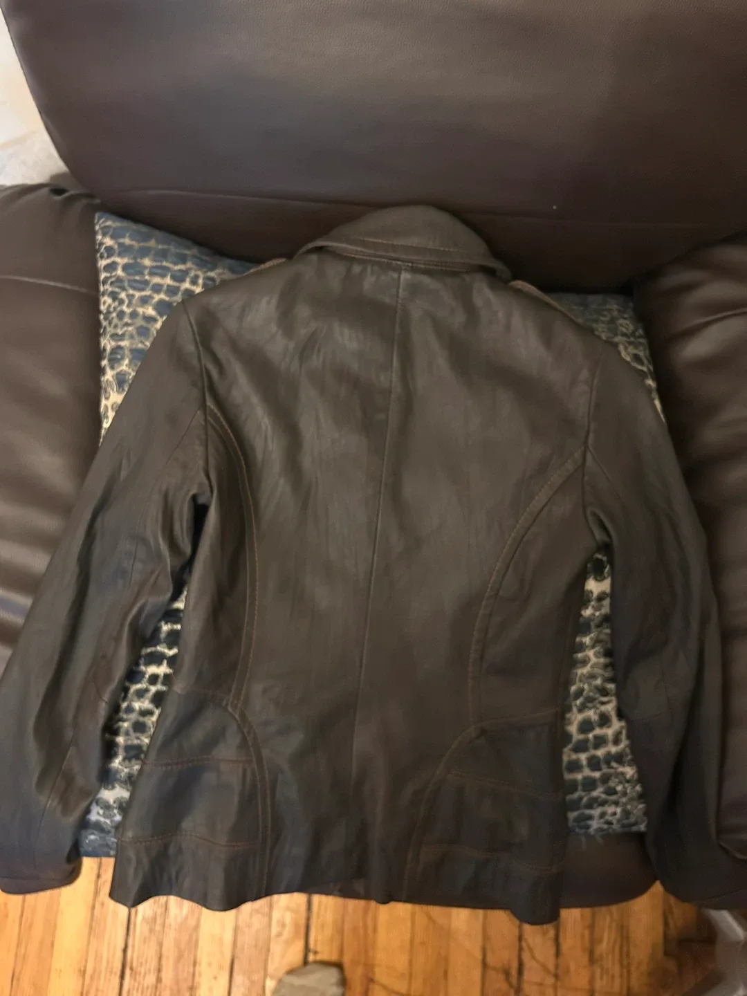 Danier Leather Jacket Size XXXS image indicator(4)