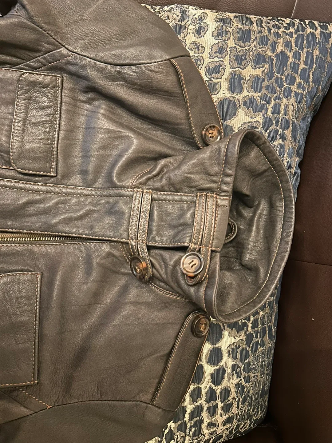Danier Leather Jacket Size XXXS image indicator(3)