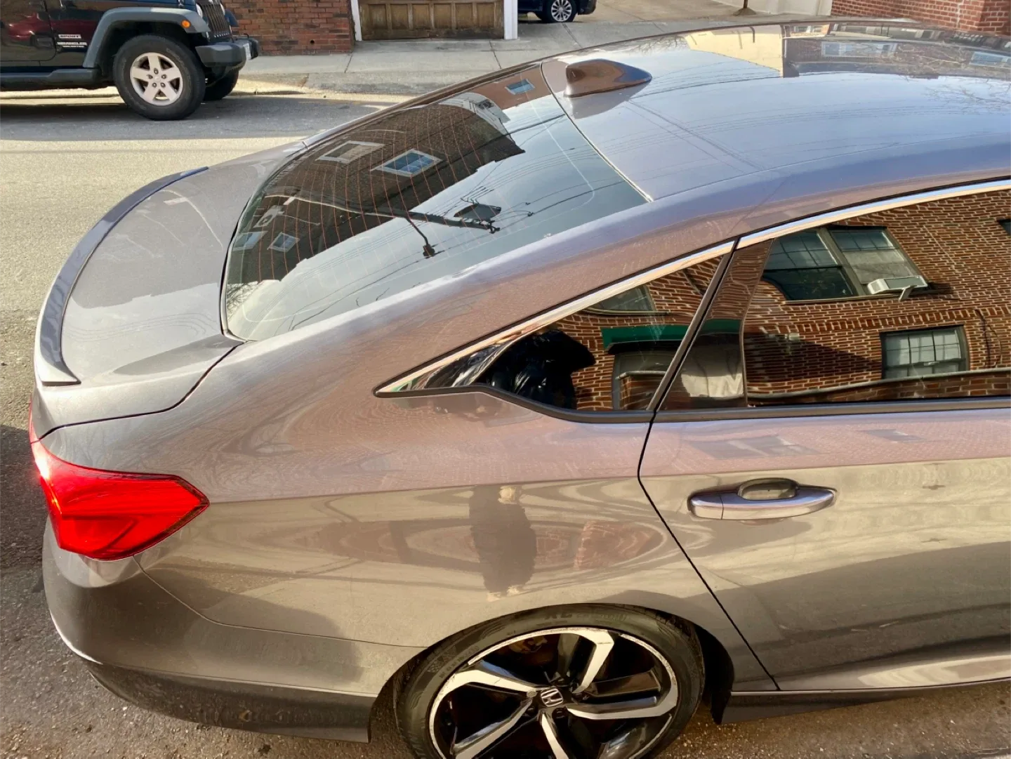 Honda Accord Sedan - Gray image indicator(2)