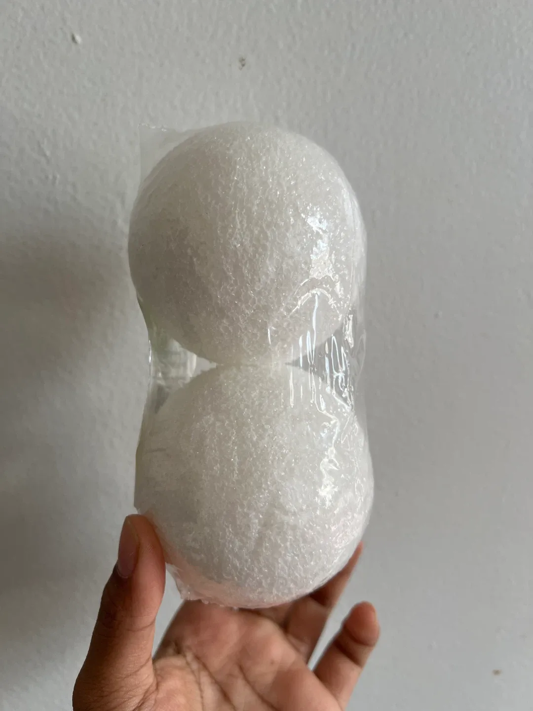 🥕Floral Foam Balls - 2 pc - 2.8 in (7.1 cm) thumbnail