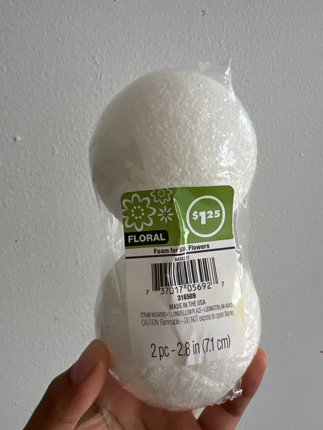 🥕Floral Foam Balls - 2 pc - 2.8 in (7.1 cm) - photo 2