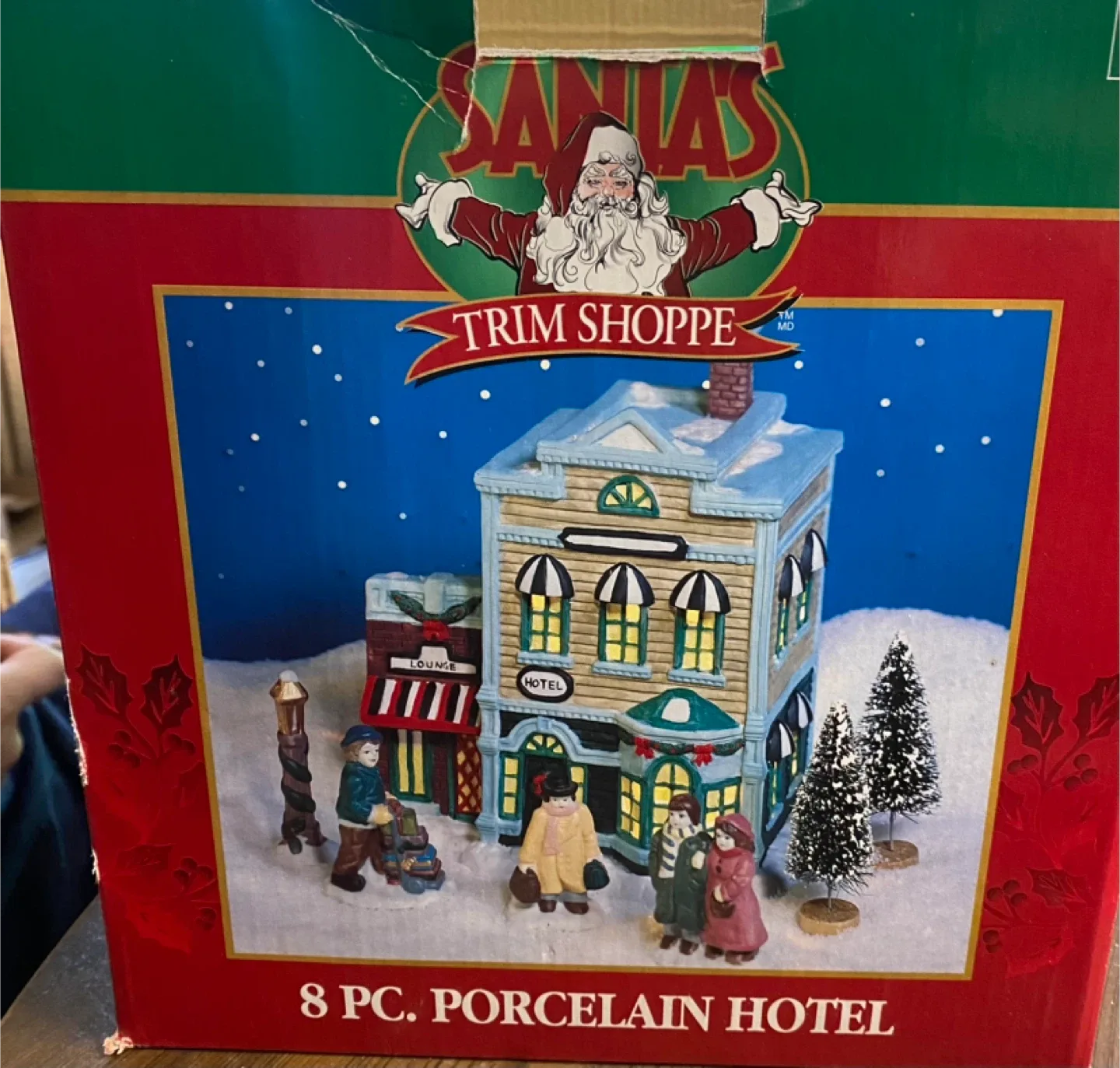 Santa's Trim Shoppe Porcelain Hotel image indicator(3)
