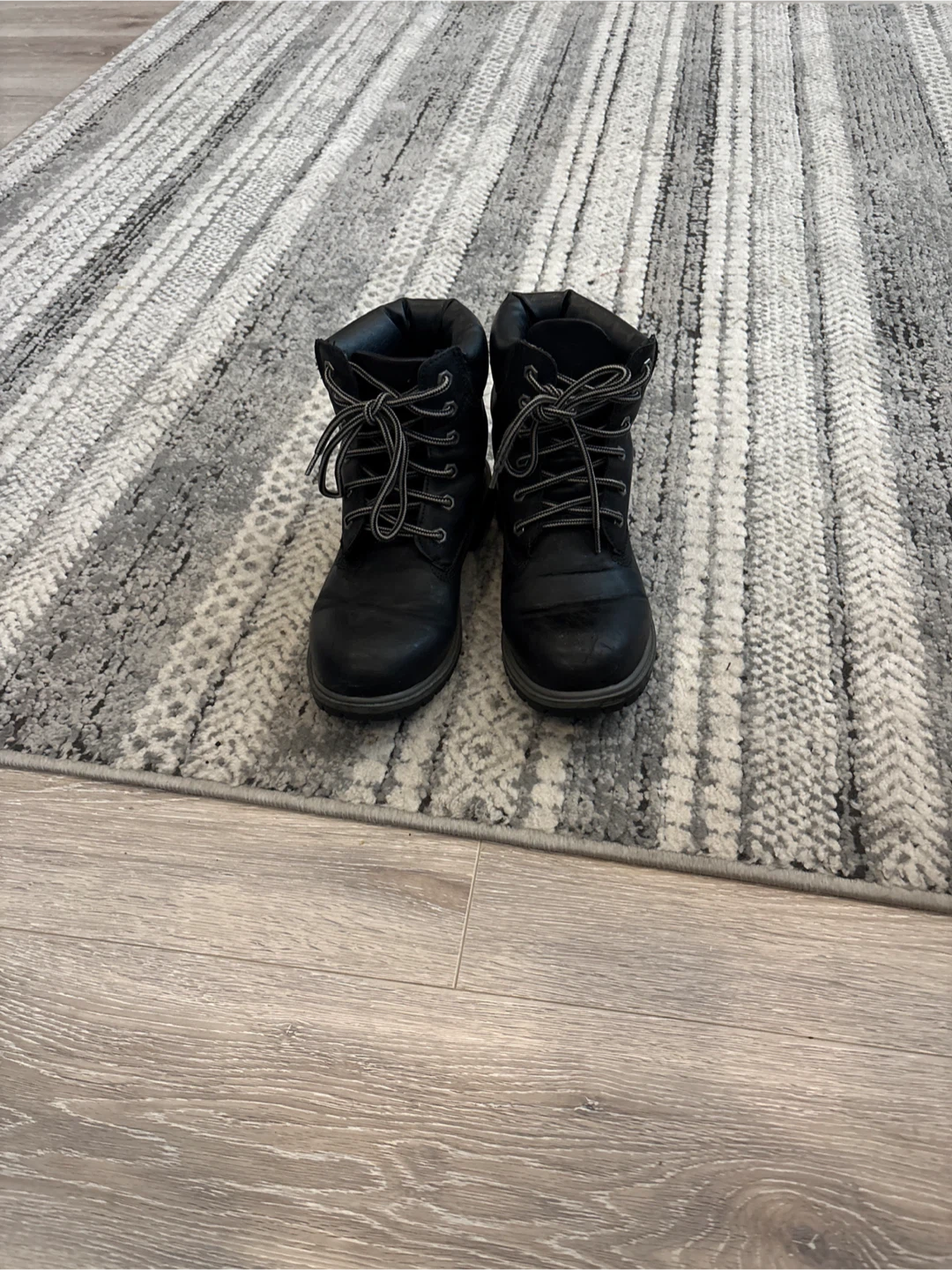 Black Ankle Boots - photo 2