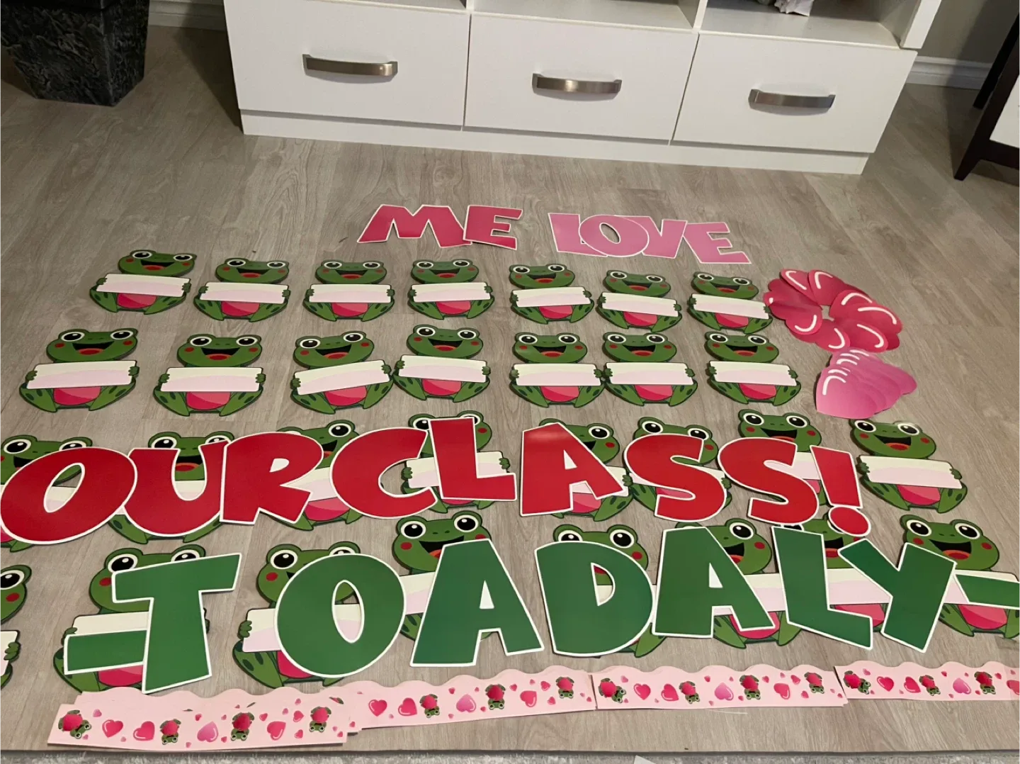 Classroom Decor valentines day frong Theme image indicator(3)