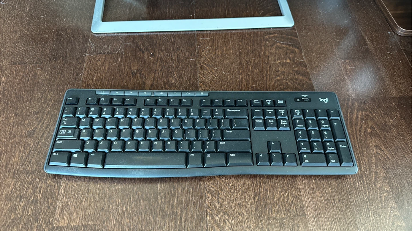 Logitech K270 Wireless Keyboard - Great Condition!