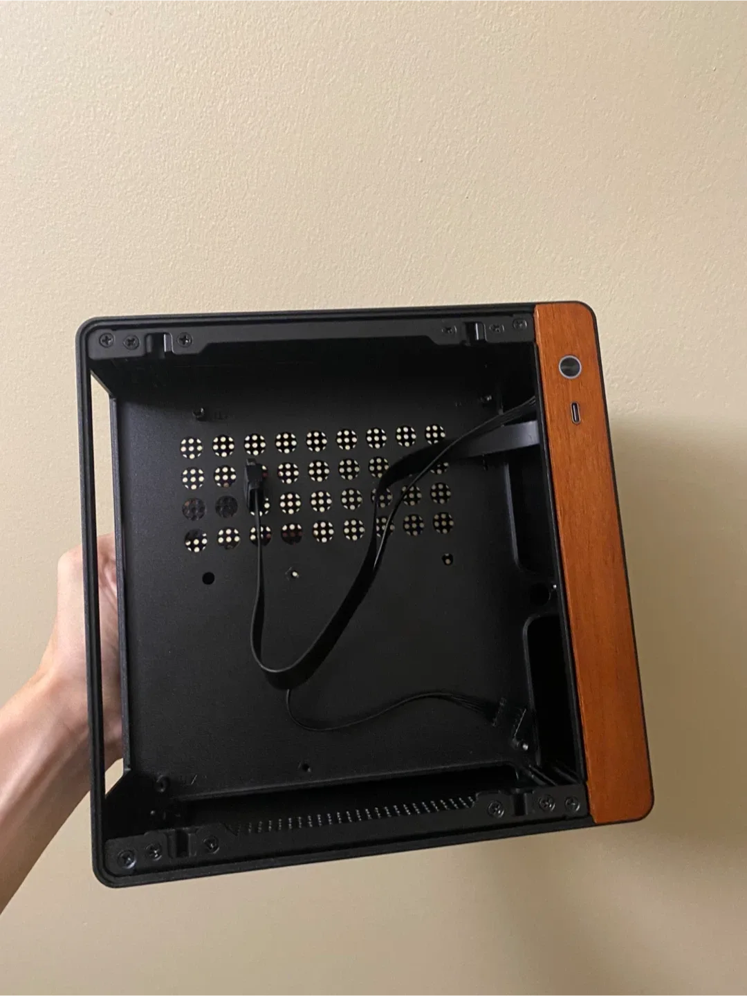 Jonsbo N10 Black Mini ITX PC Case image indicator(3)