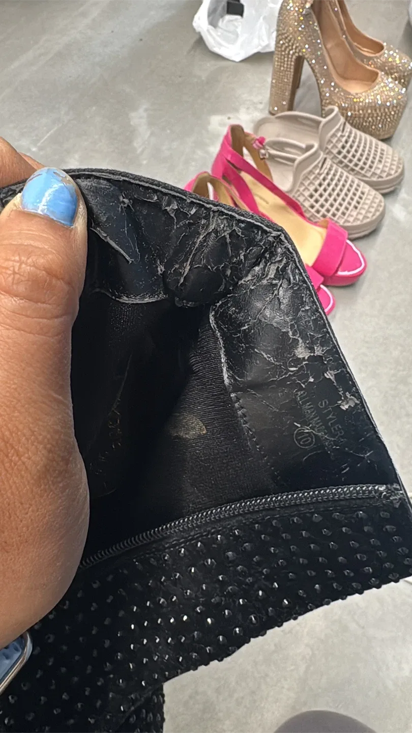 🥕 Black Rhinestone Heeled Ankle Boots - Size 10 image indicator(4)