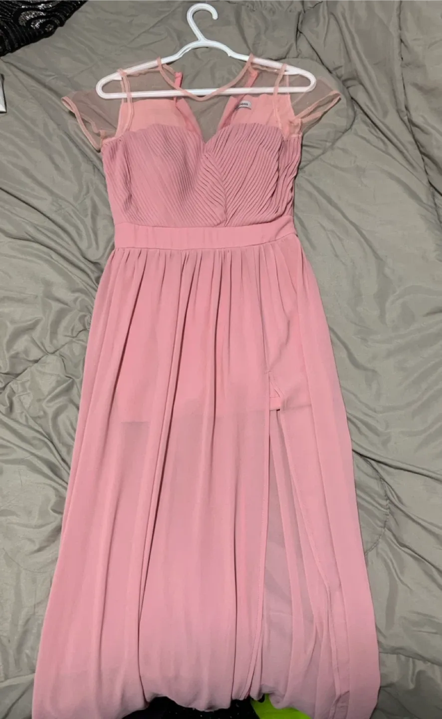 Pink Chiffon Formal Dress image indicator(2)