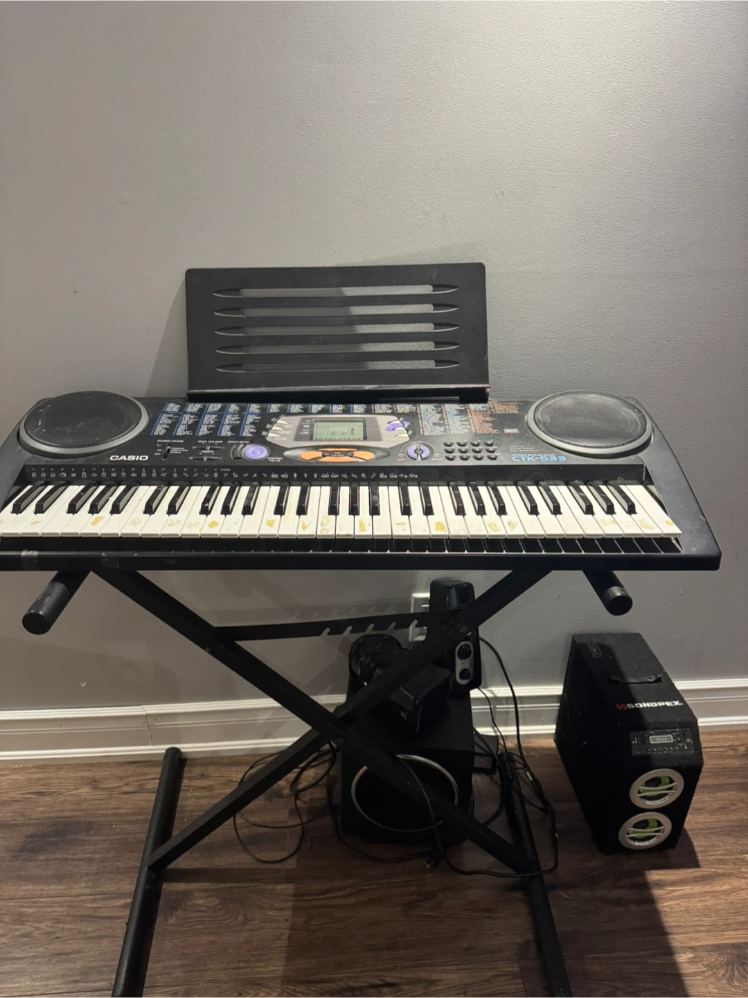 Casio CTK-533 Keyboard piano with Stand
