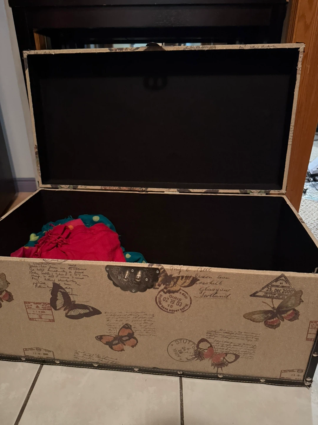 Vintage Butterfly Storage Trunk - photo 3