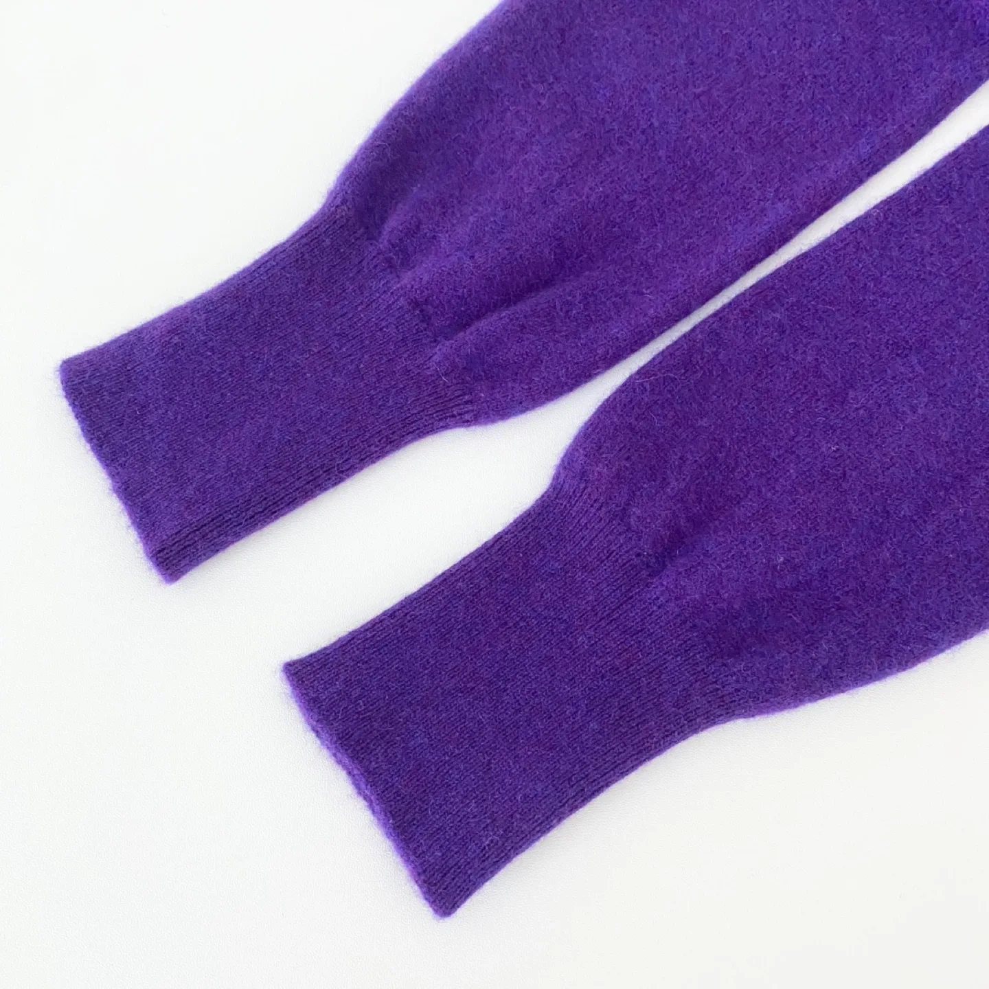 J.Crew 100% Cashmere Crew Neck Sweater image indicator(5)